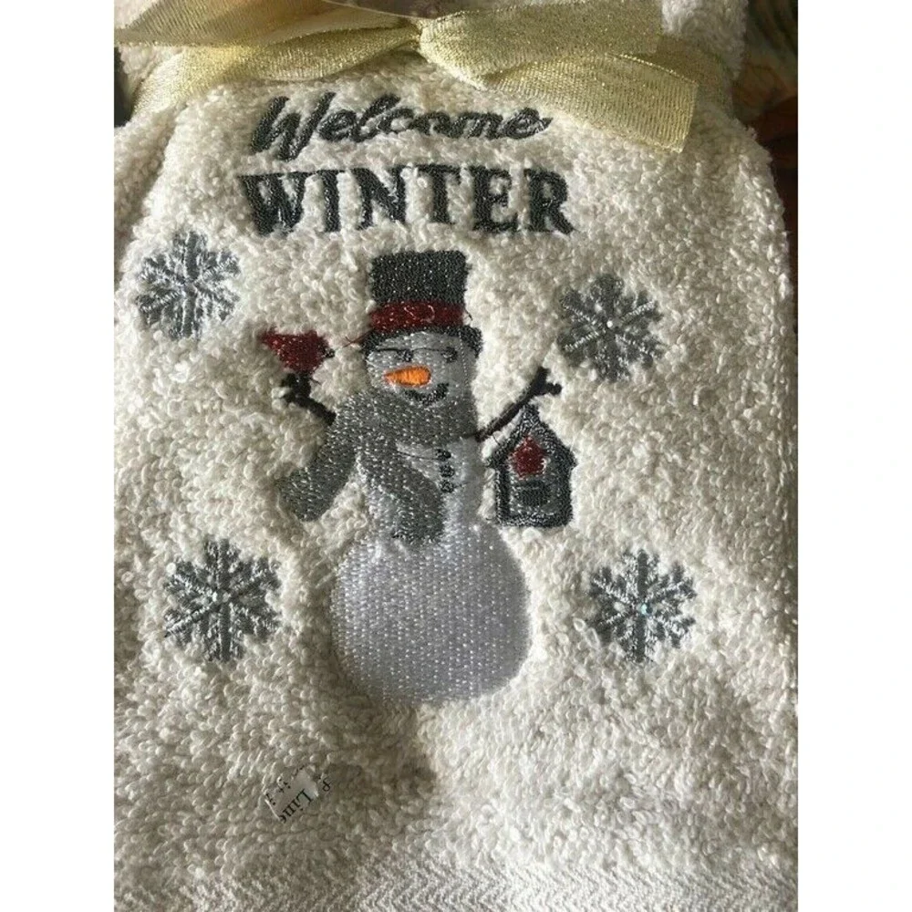 Christmas Welcome Winter Hand Towels Embroidered Snowman Rhinestone Set of 2
